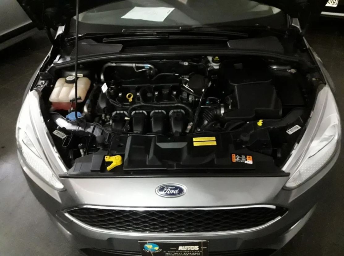 Ford Focus III 2.0 Sedan Se Plus At6