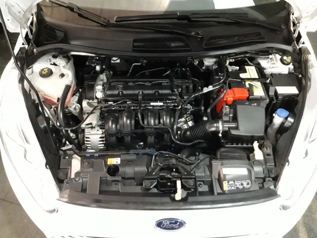 Ford Fiesta Kinetic Design 1.6 Se Powershift 120cv